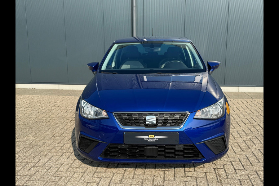 Seat Ibiza 1.0 TSI Style * Navigatie * Camera * Lichtmetalen Velgen * Cruise Control *