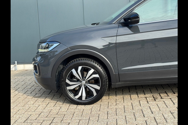 Volkswagen T-Cross 1.0 TSI Style * Virtual Cockpit * Led * Lichtmetalen Velgen