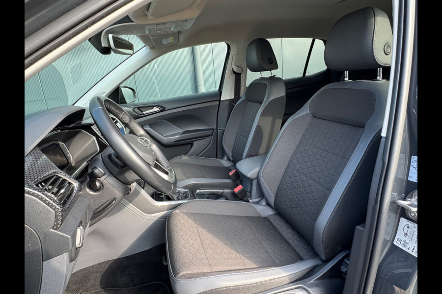 Volkswagen T-Cross 1.0 TSI Style * Virtual Cockpit * Led * Lichtmetalen Velgen