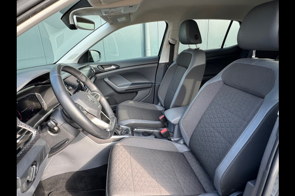 Volkswagen T-Cross 1.0 TSI Style * Virtual Cockpit * Led * Lichtmetalen Velgen