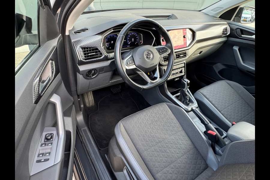 Volkswagen T-Cross 1.0 TSI Style * Virtual Cockpit * Led * Lichtmetalen Velgen