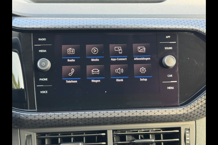 Volkswagen T-Cross 1.0 TSI Style * Virtual Cockpit * Led * Lichtmetalen Velgen