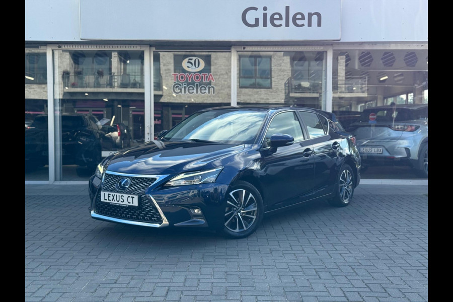 Lexus CT 200h Ultimate Edition | Eerste eigenaar, Schuifdak, Groot scherm, Parkeersensoren, Keyless, Adaptive cruise control, Navigatie,