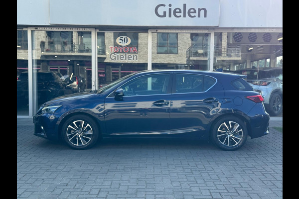 Lexus CT 200h Ultimate Edition | Eerste eigenaar, Schuifdak, Groot scherm, Parkeersensoren, Keyless, Adaptive cruise control, Navigatie,