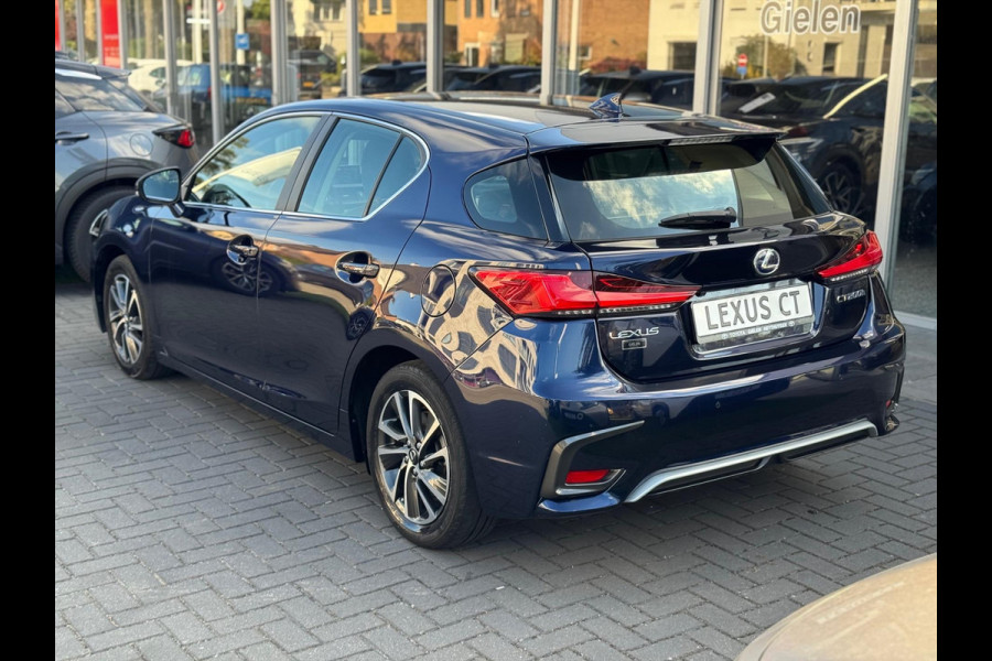 Lexus CT 200h Ultimate Edition | Eerste eigenaar, Schuifdak, Groot scherm, Parkeersensoren, Keyless, Adaptive cruise control, Navigatie,