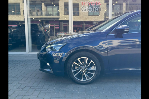 Lexus CT 200h Ultimate Edition | Eerste eigenaar, Schuifdak, Groot scherm, Parkeersensoren, Keyless, Adaptive cruise control, Navigatie,