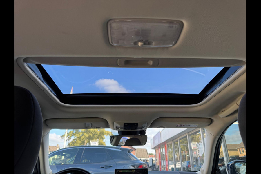 Lexus CT 200h Ultimate Edition | Eerste eigenaar, Schuifdak, Groot scherm, Parkeersensoren, Keyless, Adaptive cruise control, Navigatie,