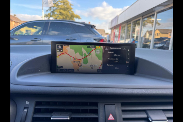Lexus CT 200h Ultimate Edition | Eerste eigenaar, Schuifdak, Groot scherm, Parkeersensoren, Keyless, Adaptive cruise control, Navigatie,