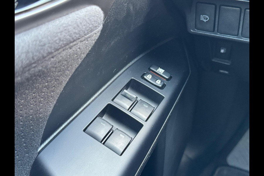Lexus CT 200h Ultimate Edition | Eerste eigenaar, Schuifdak, Groot scherm, Parkeersensoren, Keyless, Adaptive cruise control, Navigatie,