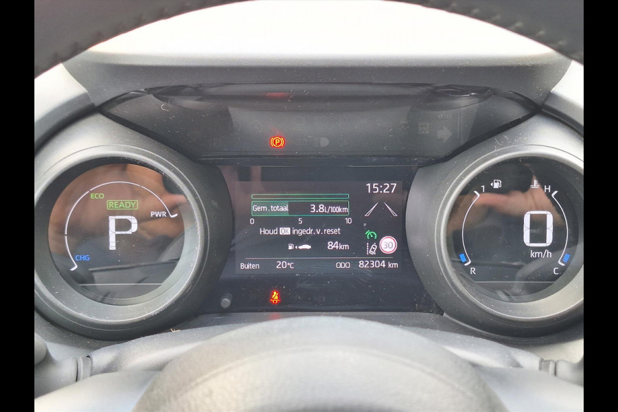 Toyota Yaris 1.5 Hybrid Dynamic | Apple CarPlay/Android auto, Lichtmetalen velgen, Keyless, Privacy Glass, LED, Navigatie