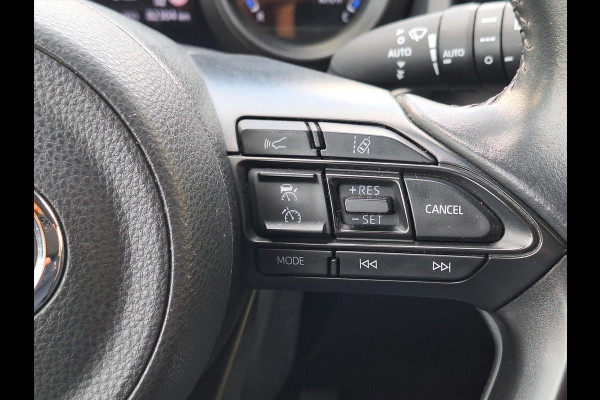 Toyota Yaris 1.5 Hybrid Dynamic | Apple CarPlay/Android auto, Lichtmetalen velgen, Keyless, Privacy Glass, LED, Navigatie