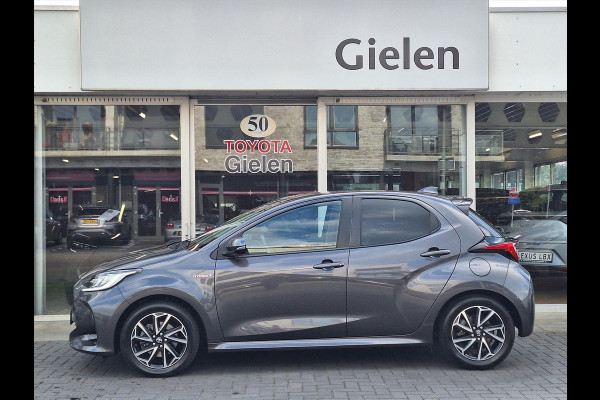 Toyota Yaris 1.5 Hybrid Dynamic | Apple CarPlay/Android auto, Lichtmetalen velgen, Keyless, Privacy Glass, LED, Navigatie