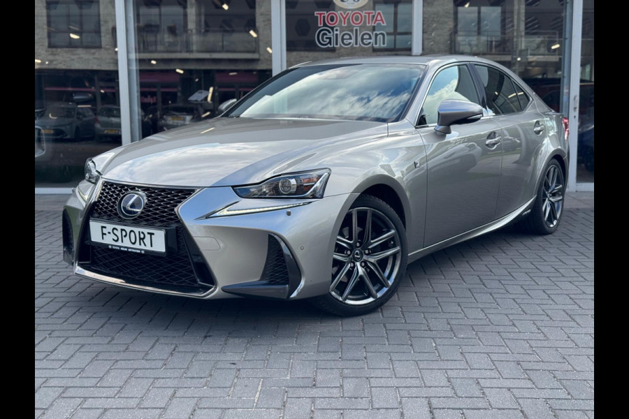 Lexus IS 300h F Sport Line | Schuifdak, Trekhaak, Premium Navigatie, Stoelverwarming, Half leer, Parkeersensoren, Adaptive cruise control