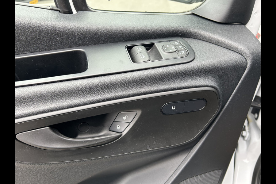 Mercedes-Benz Sprinter 317 CDI L2 H2 PRO Facelift / LED / MBUX / Navigatie / Camera / Parkeersensoren / Cruise control / Airco / 270 Graden achterdeure