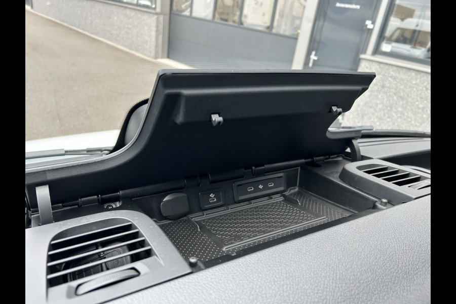 Mercedes-Benz Sprinter 317 CDI L2 H2 PRO Facelift / LED / MBUX / Navigatie / Camera / Parkeersensoren / Cruise control / Airco / 270 Graden achterdeure