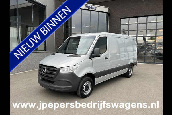 Mercedes-Benz Sprinter 315 CDI L2 H1 RWD / MBUX / Camera / Carplay navigatie / Airco / 270 Graden achterdeuren