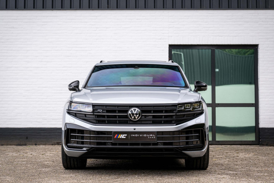 Volkswagen Touareg 3.0 TSI eHybrid R 4M Nightvision DynAudio Trekhaak