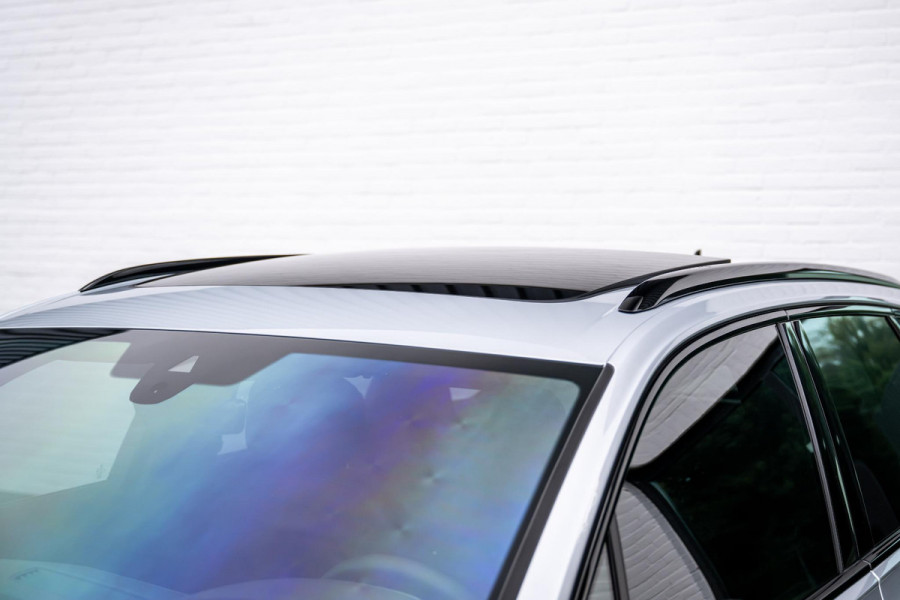 Volkswagen Touareg 3.0 TSI eHybrid R 4M Nightvision DynAudio Trekhaak