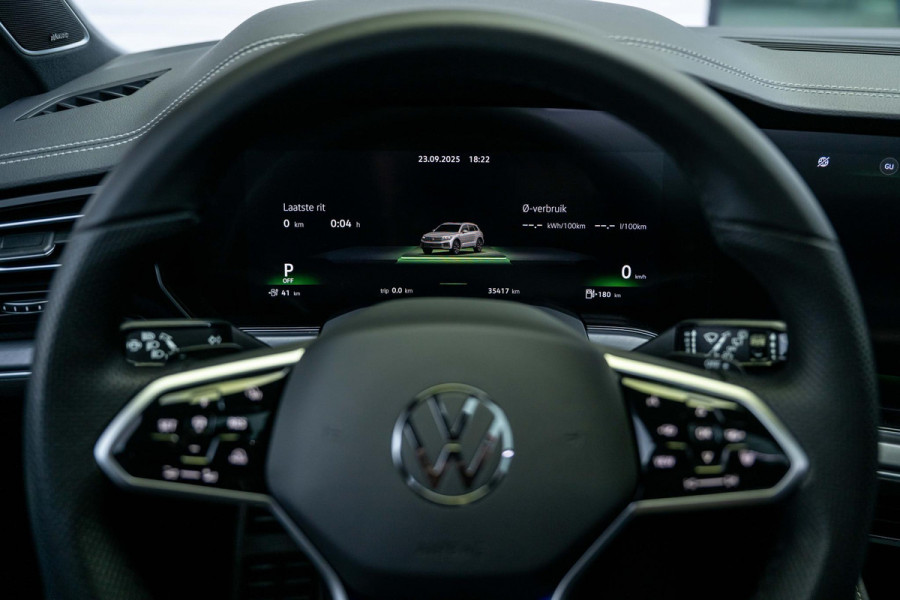 Volkswagen Touareg 3.0 TSI eHybrid R 4M Nightvision DynAudio Trekhaak