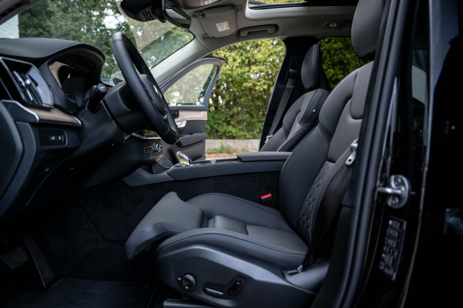 Volvo XC90 2.0 T8 Recharge AWD Ultra Bright Luchtvering Pano