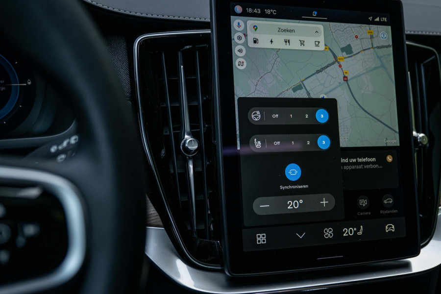 Volvo XC90 2.0 T8 Recharge AWD Ultra Bright Luchtvering Pano
