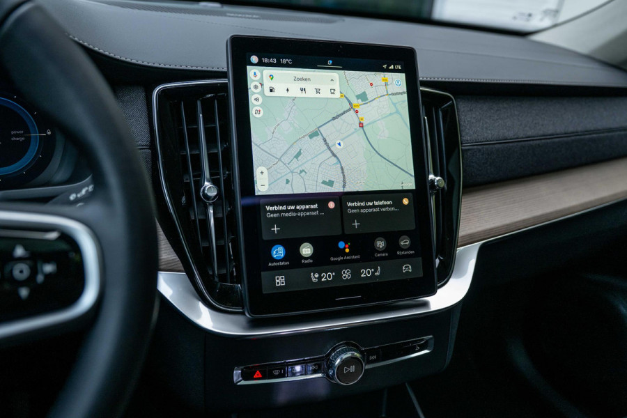 Volvo XC90 2.0 T8 Recharge AWD Ultra Bright Luchtvering Pano