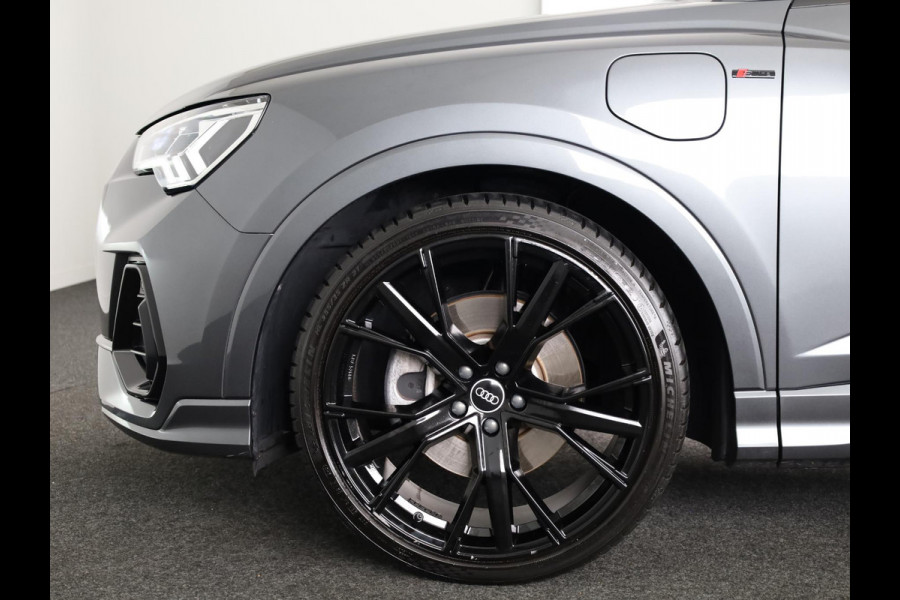 Audi Q3 Sportback 45 TFSI e S Edition 245pk | Lederen bekeding | Sonos Premium soundsystem | Navigatie | Parkeersensoren voor en achter