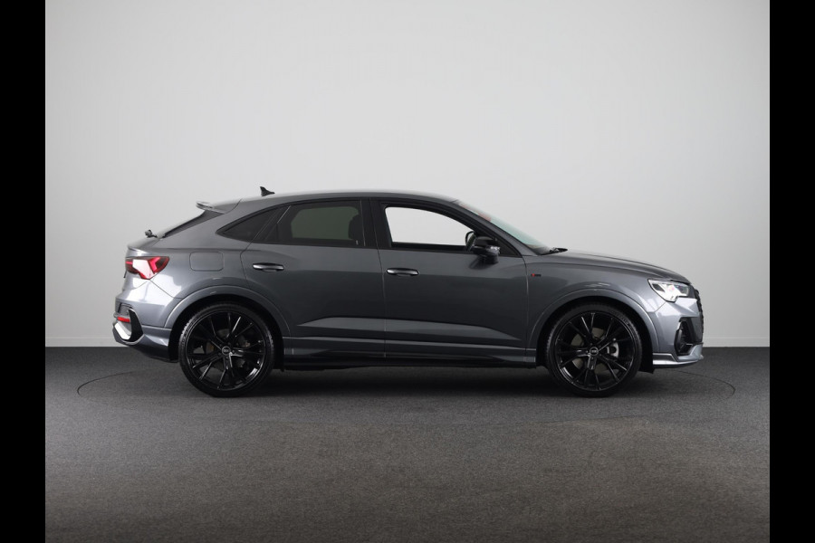Audi Q3 Sportback 45 TFSI e S Edition 245pk | Lederen bekeding | Sonos Premium soundsystem | Navigatie | Parkeersensoren voor en achter