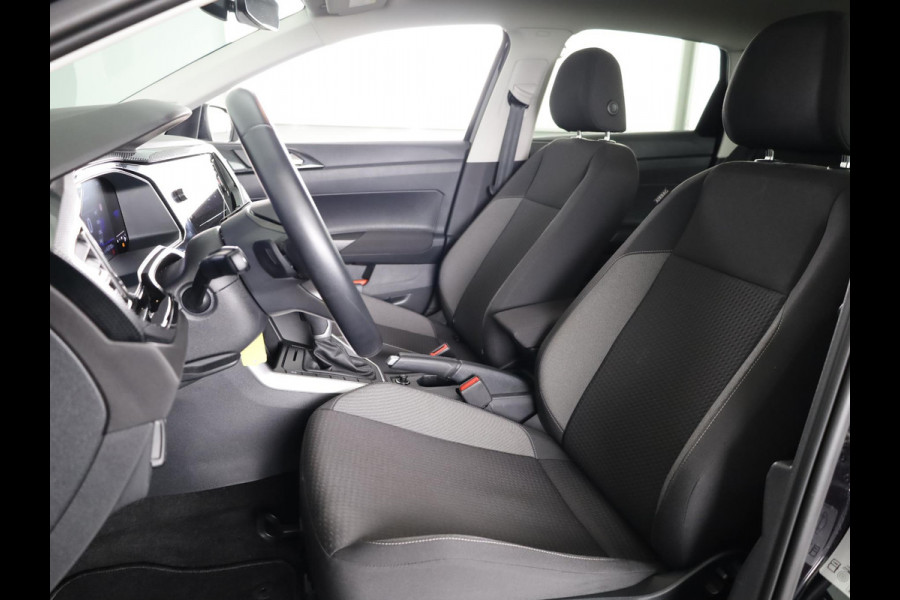 Volkswagen Polo 1.0 TSI Life Edition 95 pk Automaat (DSG) | Verlengde garantie | Navigatie via App | Parkeersensoren achter | Achteruitrijcamera | Apple Carplay/Android Auto |