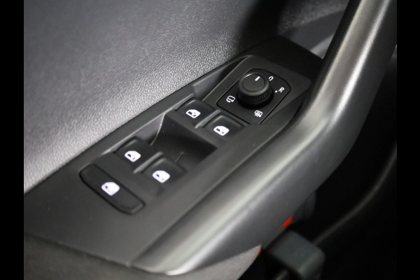 Volkswagen Polo 1.0 TSI Life Edition 95 pk Automaat (DSG) | Verlengde garantie | Navigatie via App | Parkeersensoren achter | Achteruitrijcamera | Apple Carplay/Android Auto |