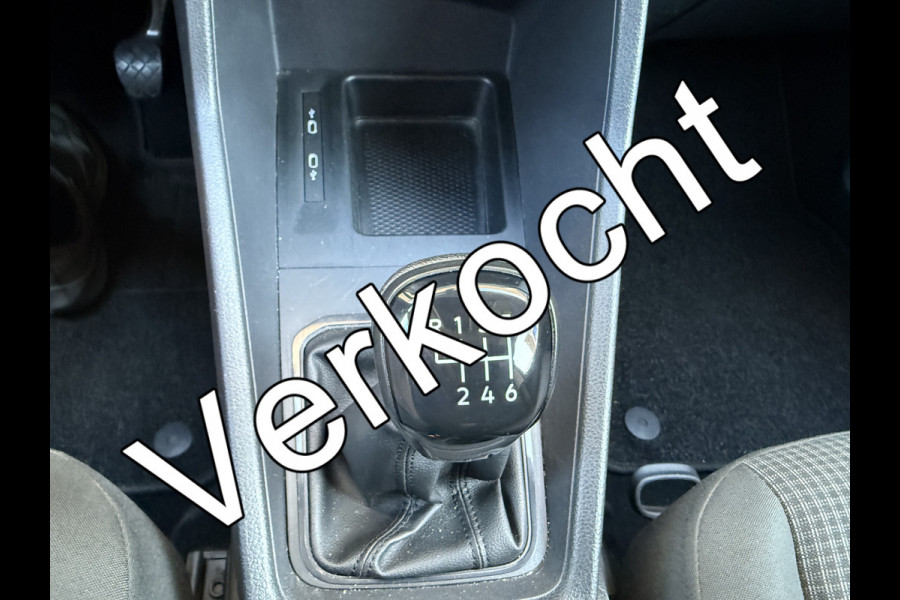 Volkswagen Caddy Cargo 2.0 TDI EURO 6 Comfort Navigatiesysteem/CarPlay/trekhaak Volkswagen Caddy Cargo 2.0 TDI EURO 6 Comfort Navigatiesysteem/CarPlay/trekhaak