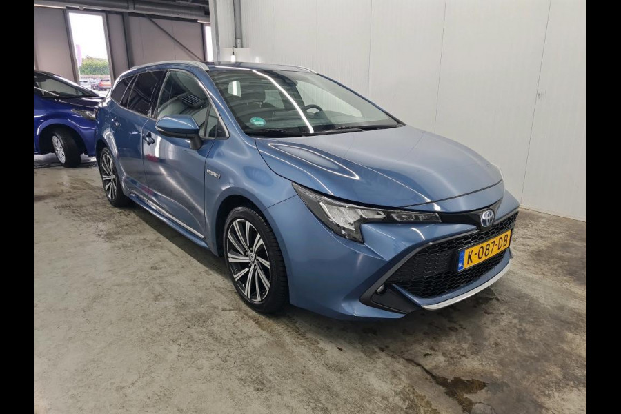 Toyota Corolla Touring Sports 1.8 Hybrid Business Plus Automaat Trekhaak Navigatie Apple Carplay/Android Auto Camera Parkeersensoren Adaptive Cruise Control Ledverlichting Stoelverwarming Climate Control Getinte ramen