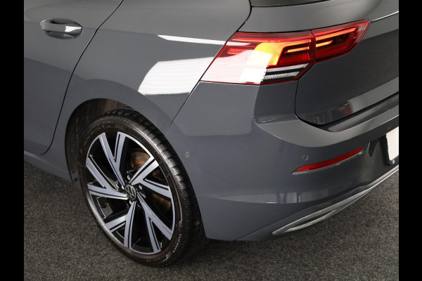 Volkswagen Golf 1.5 eTSI Style 150 PK DSG | Navigatie | 18"LM Velgen | Keyless entry |