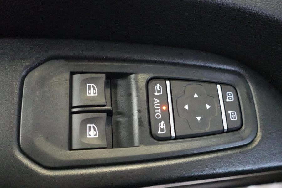 Renault Trafic 2.0 Blue dCi 150PK T30 L2H1 Advance Airco Bluetooth Camera Cruise PDC Trekhaak