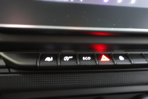 Renault Trafic 2.0 Blue dCi 150PK T30 L2H1 Advance Airco Bluetooth Camera Cruise PDC Trekhaak