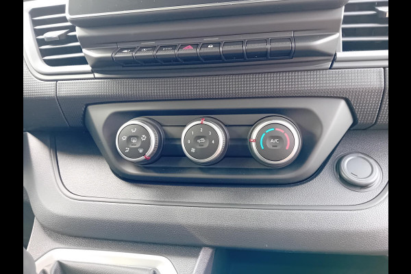 Renault Trafic 2.0 Blue dCi 150PK T30 L2H1 Advance Airco Bluetooth Camera Cruise PDC Trekhaak