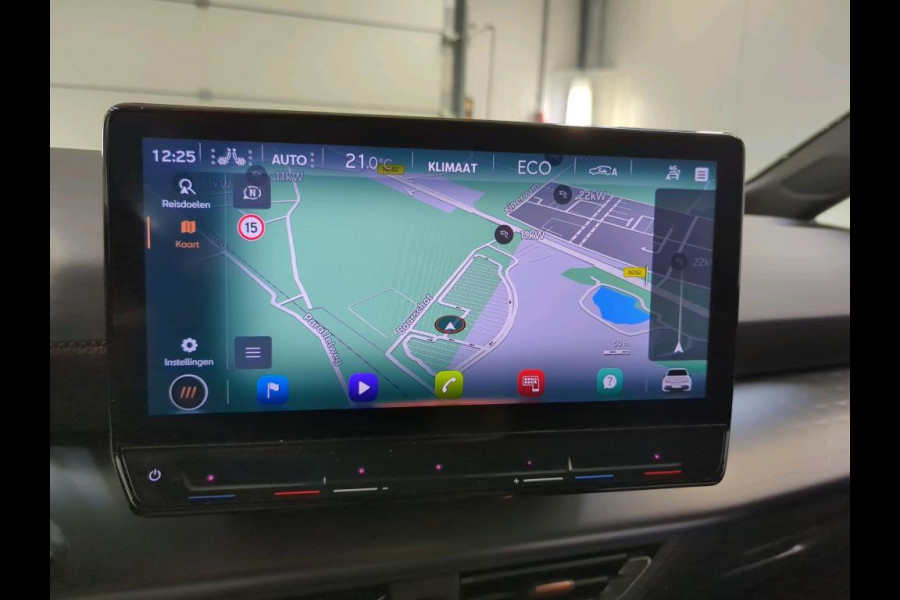 CUPRA Born Business 62 kWh Auto. Navigatie Apple Carplay/ Android Auto Camera Parkeersensoren Adaptive Cruise Control Stoel- en stuurverwarming Full Led Climate Control Lichtmetalen velgen