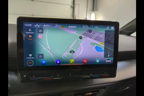 CUPRA Born Business 62 kWh Auto. Navigatie Apple Carplay/ Android Auto Camera Parkeersensoren Adaptive Cruise Control Stoel- en stuurverwarming Full Led Climate Control Lichtmetalen velgen