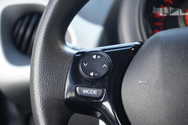 Peugeot 108 1.0 e-VTi Blue Lion | AIRCO | BLUETOOTH | LED