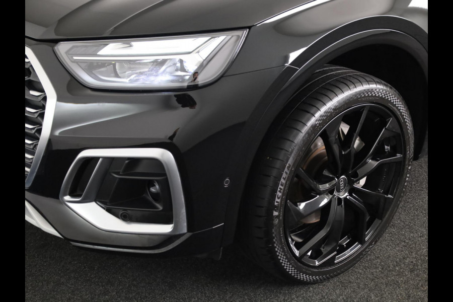 Audi Q5 Sportback 50 TFSI e S edition Competition 299 pk S-tronic | Verlengde garantie | Navigatie via App | Panoramadak | Trekhaak | Parkeersensoren (Park assist) | Rondomzicht camera |