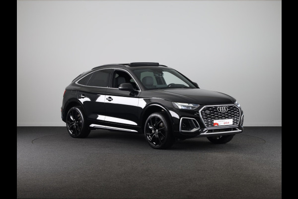 Audi Q5 Sportback 50 TFSI e S edition Competition 299 pk S-tronic | Verlengde garantie | Navigatie via App | Panoramadak | Trekhaak | Parkeersensoren (Park assist) | Rondomzicht camera |