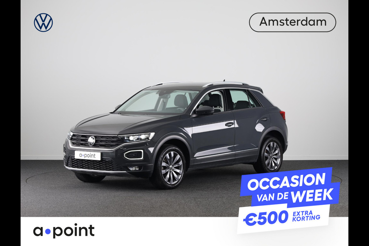 Volkswagen T-Roc 1.5 TSI Sport 150 pk Automaat (DSG) | Navigatie | Trekhaak | Parkeersensoren | Adaptieve cruise control | Elektr. achterklep |