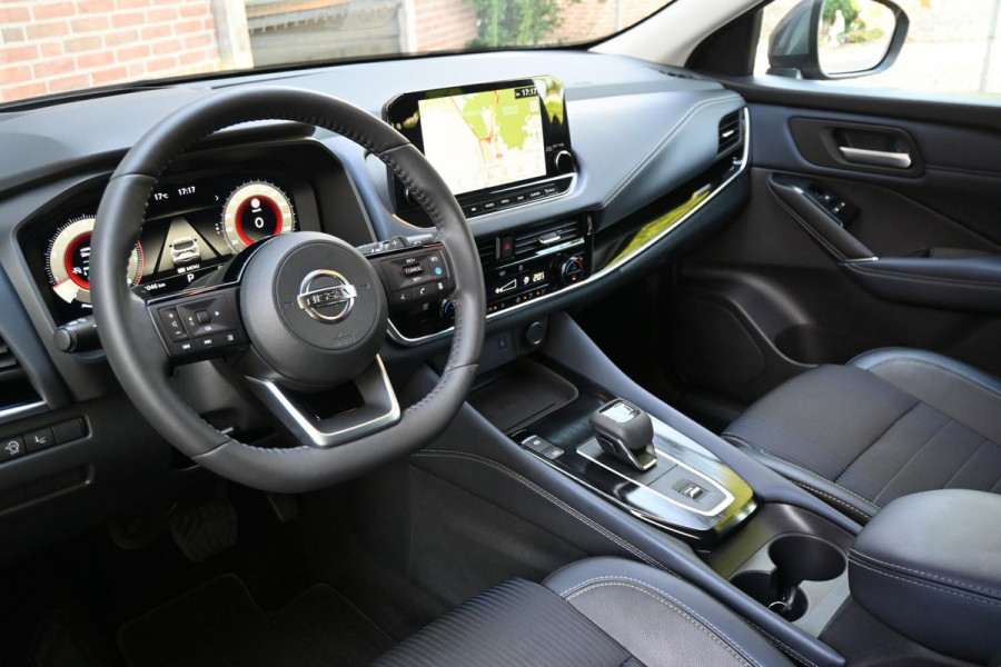 Nissan QASHQAI 1.3 MHEV Xtronic 1stEd Pano Trekhaak H-Leder ProPilot '21 Nissan QASHQAI 1.3 MHEV Xtronic 1stEd Pano Trekhaak H-Leder ProPilot '21