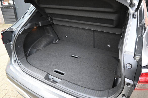 Nissan QASHQAI 1.3 MHEV Xtronic 1stEd Pano Trekhaak H-Leder ProPilot '21 Nissan QASHQAI 1.3 MHEV Xtronic 1stEd Pano Trekhaak H-Leder ProPilot '21