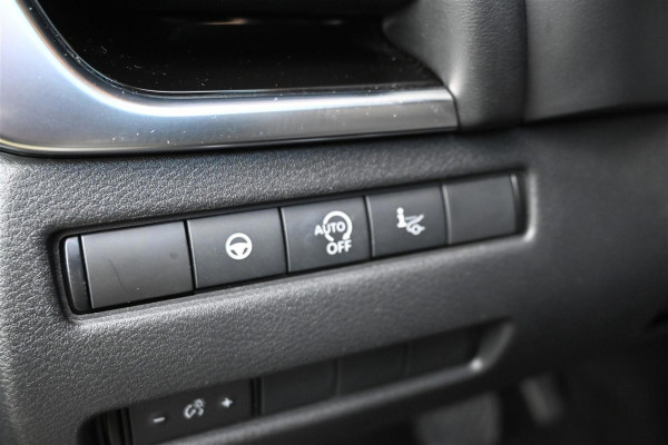 Nissan QASHQAI 1.3 MHEV Xtronic 1stEd Pano Trekhaak H-Leder ProPilot '21 Nissan QASHQAI 1.3 MHEV Xtronic 1stEd Pano Trekhaak H-Leder ProPilot '21