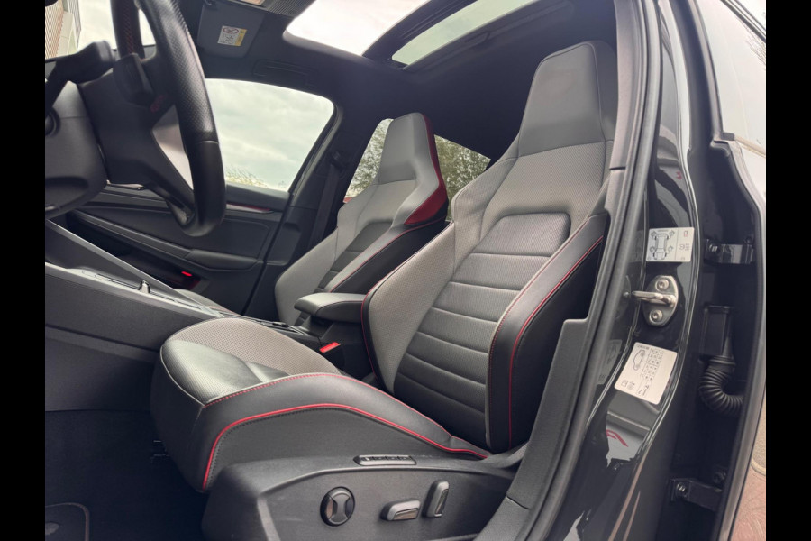 Volkswagen Golf 2.0 TSI Clubsport Leer/Pano/H&K/Nurburgring