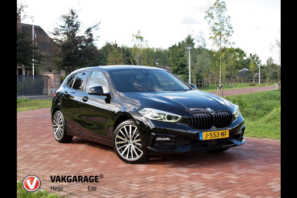 BMW 1-serie 118i Executive Edition | Apple Carplay | Cruise Control | Parkeersensoren | Automaat |