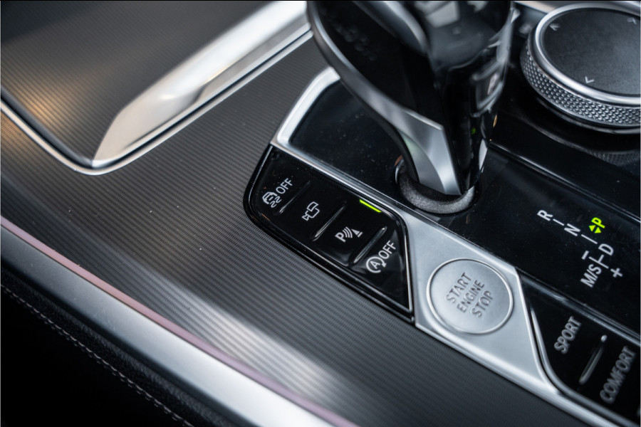 BMW X5 xDrive40i High Executive M-Sport l Luchtv. l Panorama l 360cam l Dealer OH BMW X5 xDrive40i High Executive M-Sport l Luchtv. l Panorama l 360cam l Dealer OH