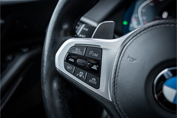 BMW X5 xDrive40i High Executive M-Sport l Luchtv. l Panorama l 360cam l Dealer OH BMW X5 xDrive40i High Executive M-Sport l Luchtv. l Panorama l 360cam l Dealer OH