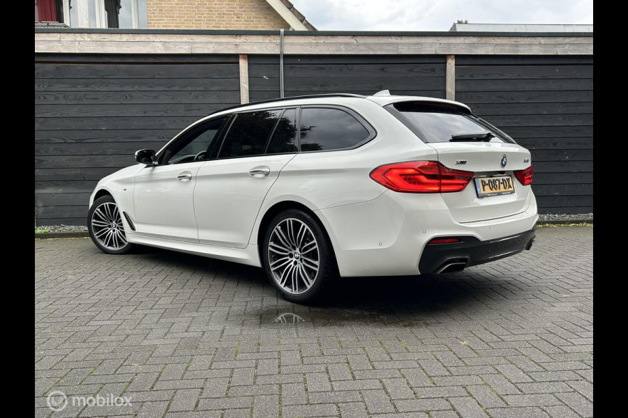 BMW 5 Serie Touring 540i xDrive High Executive Pano dak / trekhaak / vol leder